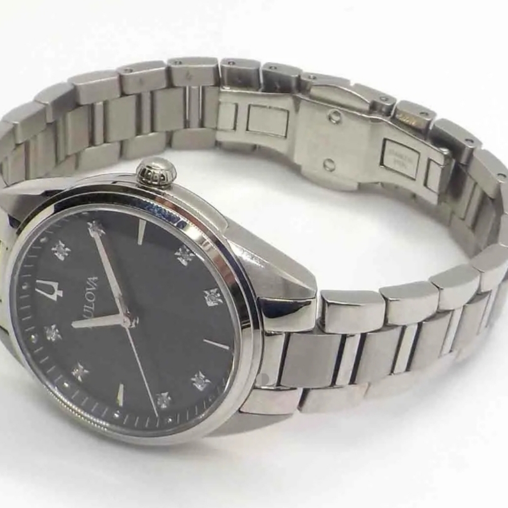 ***NEW*** Bulova Classic Sutton Quartz Diamond Ladies Watch - Picture 8 of 16